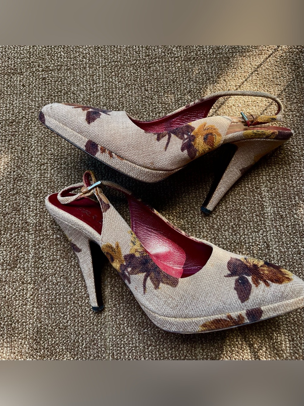 Unique Prada Floral Slingback in Beige and Browns  🌻